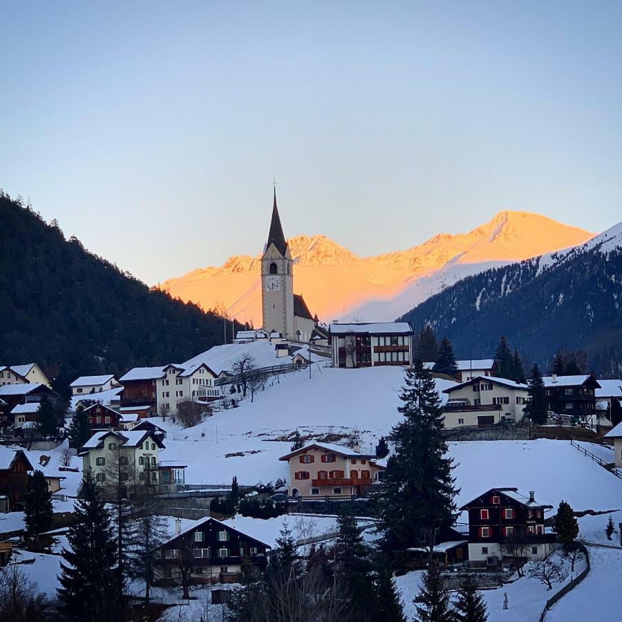 Tgesa Ferrera Villa Schmitten  Exteriör bild